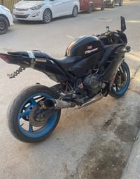 سي بي فور • مكينة مكفولة • نواقص بسيطة