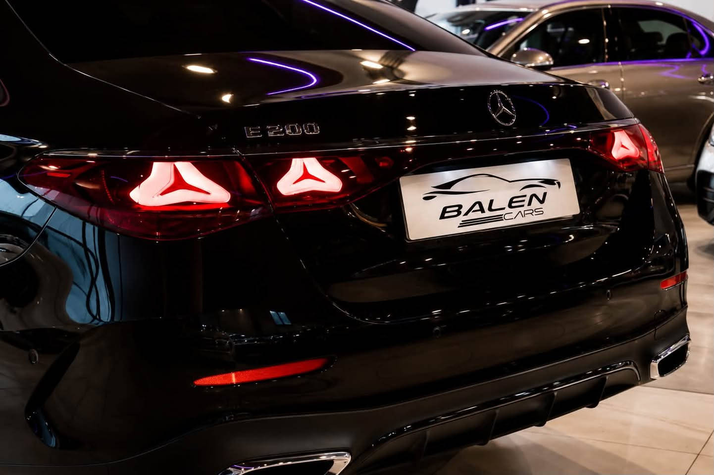 Mercedes-Benz E-Class 2026
سەیربکە و چێژ ببینە لە شاکاری ئەڵمانی لەم
ئۆتۆمبێلە تایبەتە!
فول مواسەفات | شاکارییەکی ئەڵمانی

* مۆدێلی ٢٠٢٦
* کلین تایتڵ بێ بۆیاغ
* فول مواسەفات (Full Option)
* مۆتۆری پڕهێز و ئابووری لە سوتەمەنی
* گێڕبۆکسی 9G-TRONIC
* سیستەمی رانەوەی ئەلیکترۆنی و Drive Modes
* Digital LED High Performance Headlights
* LED Tail Lights بە دیزاینێکی نوێ
* Panoramic Sunroof
* Soft Close Doors
* Keyless Go
* Hands-Free Access بۆ کردنەوەی دەرگای پاشەوە
* شیشەی دژە گەرم و دژە دەنگ
* ڕەنگی ڕەشی تایبەت (Obsidian Black)

ناوەوە

* کابینی چەرمی Premium
* کورسی کارەبایی لەگەڵ Memory
* گەرمکەرەوەی کورسی
* ساردکەرەوەی کورسی
* ماساژی کورسی
* Ambient Lighting چەندین ڕەنگ
* Burmester 3D Surround Sound System
* MBUX Generation New
* شاشەی Digital Instrument Cluster
* Head-Up Display
* Wireless Apple CarPlay
* Wireless Android Auto
* Wireless Charger
* USB-C Ports
* Four Zone Climate Control
* Air Balance Package
* Ionizer & Air Purification

سیستەمی پاراستن و یارمەتیدانی شۆفێر

* 360° Camera
* Parking Assist
* Active Parking Assist
* Blind Spot Assist
* Lane Keeping Assist
* Lane Change Assist
* Active Brake Assist
* Adaptive Cruise Control (Distronic)
* Traffic Sign Assist
* Attention Assist
* Collision Prevention Assist
* Automatic Emergency Braking
* Front & Rear Parking Sensors
* Tire Pressure Monitoring System
* 360 Surround View

دەرەوە

* AMG Multi-Spoke Wheels
* Chrome Exterior Package
* Electric Folding Mirrors
* Auto Dimming Mirrors
* Welcome Light
* Smart LED Lighting
* Rain Sensor
* Auto High Beam Assist

ئەم ئۆتۆمبیلە کۆکردنەوەی لوکس، تەکنەلۆژیا، ئارامی و ئەدا لە یەک شێوەی ناوازەیە. هەر وردەکارییەکی ئەم E-Class ـە بۆ ئەو کەسانە دروستکراوە کە تەنها باشترین هەڵدەبژێرن.

⸻

بالعربية

Mercedes-Benz E-Class 2026
فل كامل المواصفات | قمة الفخامة الألمانية

* موديل 2026
* فل كامل (Full Option)
* محرك قوي واقتصادي
* ناقل حركة أوتوماتيكي 9G-TRONIC
* أوضاع قيادة متعددة
* مصابيح Digital LED High Performance
* مصابيح خلفية LED بتصميم حديث
* سقف بانورامي
* أبواب Soft Close
* نظام Keyless Go
* فتح الصندوق الخلفي بدون استخدام اليد
* زجاج عازل للصوت والحرارة
* لون أسود Obsidian Black

المقصورة

* مقاعد جلد فاخر
* مقاعد كهربائية مع الذاكرة
* تدفئة المقاعد
* تبريد المقاعد
* خاصية المساج
* إضاءة محيطية متعددة الألوان
* نظام Burmester 3D Surround Sound
* نظام MBUX الأحدث
* شاشة عدادات رقمية
* Head-Up Display
* Apple CarPlay لاسلكي
* Android Auto لاسلكي
* شاحن لاسلكي
* منافذ USB-C
* تكييف رباعي المناطق
* Air Balance Package
* تنقية وتعطير الهواء

أنظمة الأمان والمساعدة

* كاميرا 360 درجة
* مساعد الاصطفاف
* الاصطفاف الذاتي
* مراقبة النقطة العمياء
* المحافظة على المسار
* مساعد تغيير المسار
* الكبح التلقائي
* مثبت سرعة راداري Distronic
* قراءة إشارات المرور
* مراقبة انتباه السائق
* نظام منع الاصطدام
* حساسات أمامية وخلفية
* مراقبة ضغط الإطارات
* رؤية محيطية 360°

التجهيزات الخارجية

* جنوط AMG متعددة الأضلاع
* حزمة كروم خارجية
* مرايا كهربائية قابلة للطي
* مرايا تعتيم أوتوماتيكي
* إضاءة ترحيبية
* إضاءة LED ذكية
* حساس أمطار
* مساعد الضوء العالي التلقائي

Mercedes-Benz E-Class 2026 ليست مجرد سيارة، بل تجربة قيادة تجمع بين الفخامة، الراحة، التكنولوجيا المتقدمة، والأداء الألماني الراقي في أدق التفاصيل

للمعلومات و سعر/ 

***********

Location/ 
BALEN CARS
https://maps.app.goo.gl/prz5bVL7eHQKwQHu9?g_st=ic

NEXO AUTO
Buy • Sell • Advertise
Premium Car Marketplace

#mercedesbenz #EClass #LuxuryCars #Erbil #brightcastlemotors #sulaimanyah #iraq #baghdad #basrah #najaf #karbala #kurdistan #cars #duhok
