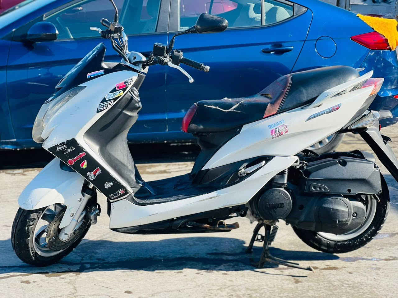 السلام عليكم ورحمة الله شباب دراجه ماجسته أسس بيها وصلين كمرك السعر مليون قفل ***********
التواصل عل رقم بيه واتساب
