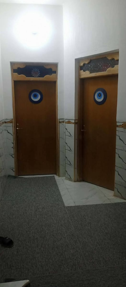 بيت طابو زراعي سند 25 قرب سيطره الالبان شارع ابو نبأ الفرع الرابع مساحه 200م يحتوي على غرفتين وصاله ومطبخ صحيحات داخليه وخارجيه وبسعر مناسب. 
الاتصال ***********
