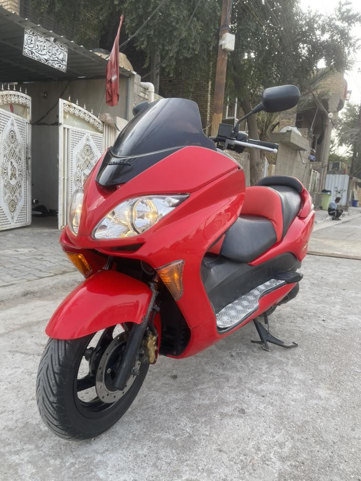 سلام عليكم فورزه 08 كرستال لون مميز ♥️ عميه دراجه نظيفه سعرهه825 قفل   مكانهه بغداد الحسينية ***********
