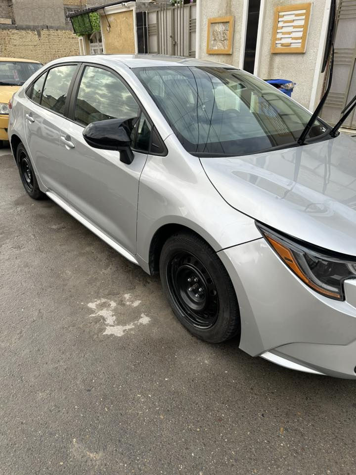 مراوووس فقط حسب القناعه 

سلام عليكم كورلا موديل 23 Le 
بدون ايرباك 
مكينه 2000
وارد امريكي 
رقم بغداد 
ماشيه 40 الف كيلو متر 
السياره جاهزه من كل النواحي كل نقص مابيهه 
تخم تاير قبل شهر شادلهه 
مراوس مع كوينكس من موديل 22 وفوك 
***********
