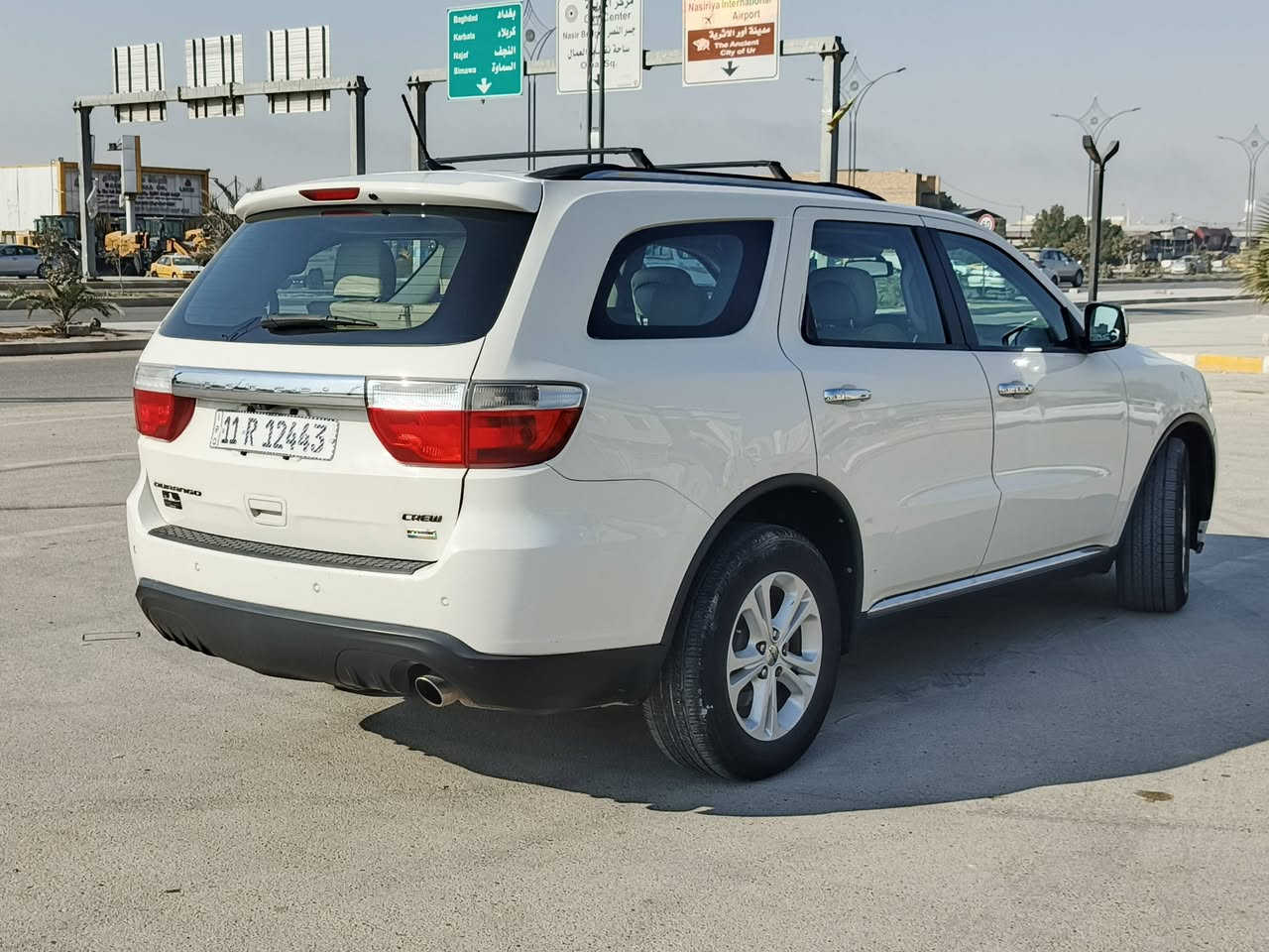 � للبيع: دوح دورنكو – 7 راكب 🚗
📍 بغداد – تحويل باسمك بنفس اليوم
2012

✨ المواصفات:

 • اللون: أبيض
 • وارد: أمريكي / كلين تايتل – بدون أي ضرر
 • محرك: 6 سلندر – 3600 CC
 • فول مواصفات (ما عدا سلايد)
 • بصمة تشغيل ✅
 • جنطة كهرباء ✅
 • مرايا قلاب + شفط ✅
 • كشنات جلد كهرباء ✅
 • دواخل لون قهوائي  ✅
 

🛠 ملاحظات:

 • بالعراق: بدلت الدعاميه الأماميه فقط
 • بدون أي أضرار داخلية

💰 السعر: 170ورقة

📞 للاتصال أو واتساب: ***********

مكان الناصريه 🚨
