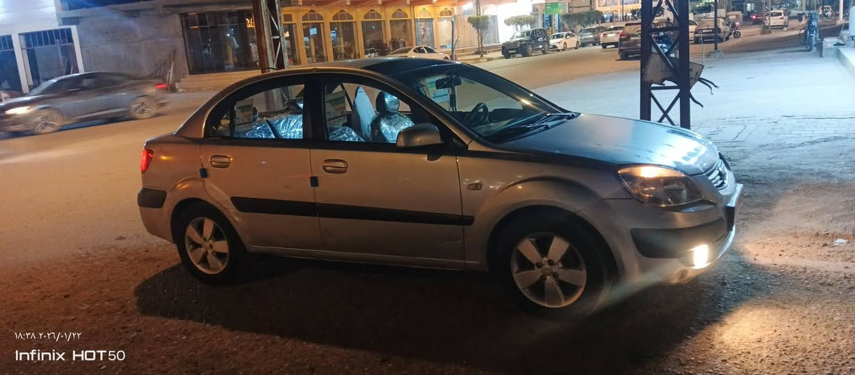 كيا ريو برايد خليجي ٢٠٠٩
محرك ١٦٠٠
فول مواصفات مري شفك تحكم ستيرن جهتين
السيارة بيها جراد بسيط 
السيارة بيه رش صبغ شبرين فقط 
اثر زحجة 
بدون ضربة بدون معجون السيارة كاملة ما بيها نقص برغي
تبريد شغال 

تدفئة هيتر بالكشنات 
السعر ٨٠ ورقة 

***********

