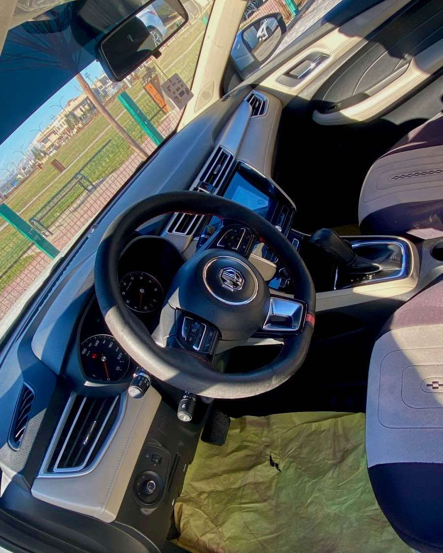 MG 5
موديل 2021
مواصفات (شاشه مه زن ، بصمه ، قوتيك اشاره )
بى سبخه , ئيك تعديل يا تيدا
تبريد سه ر سويجى
سياره بى مصرفه ئيكجار
سنوی جديد حەتا 2027
سعر 96 و مجال
رقم تلفون *********** زاخو, دهوك
