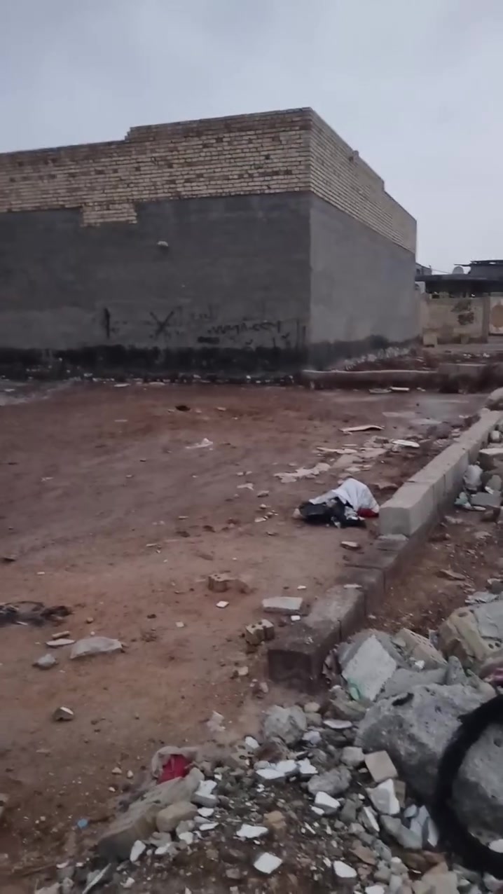 سلام عليكم متاح قطعه ارض للبيع بحي دجله بالقرب من دلالية ابو مرتضى الشمري ومحدوله سبيس ومداله ماي مجاري جاهزه للبناء مساحه 100 تبليط كامل سند ٢٥للستفسار اكثر ***********.@@@
