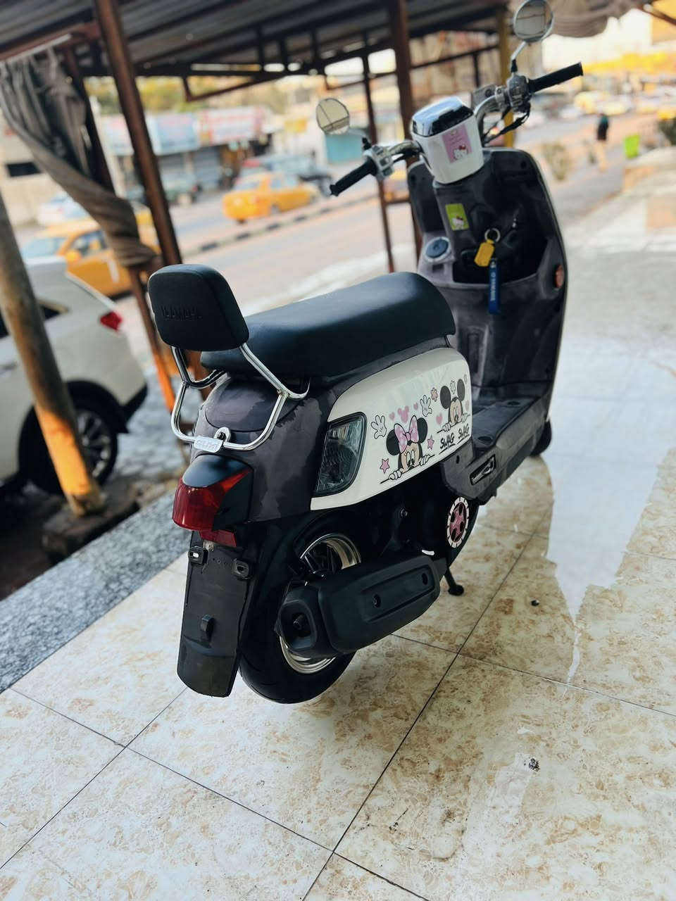 بوليس حديث مصطره للبيع او مراوس بفله مكفوله كفاله عامه ***********
