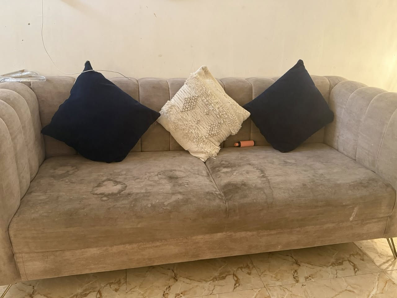 تخم لبيع مآبي آي ضرر كلش قوي بس يرادله غسل


**إذا كنت صاحب هذا الإعلان وتريد حذفه لأي سبب، رجاءا أرسل رسالة إلى الدعم الفني**