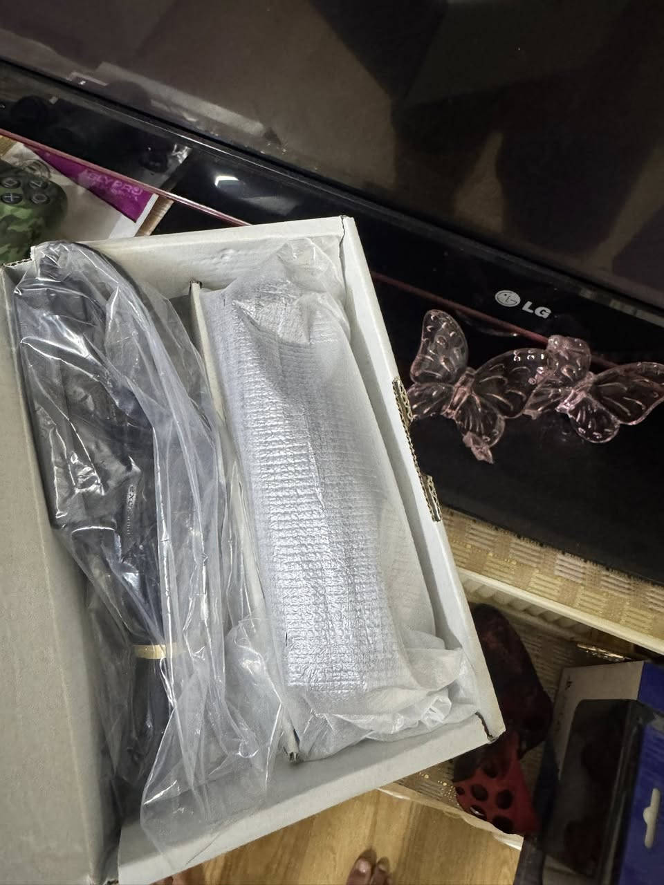 للبيع جوستك 5اصلي نضافه 100/100

شاحن جوستك اصلي ممستخدم 

***********
*********** بغداد
