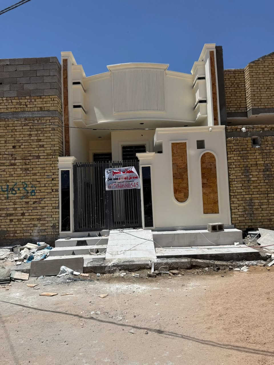 مشتملات للبيع قيد الانشاء تسليم مفتاح كامل المساحه 100متر الموقع حي الغدير مجاور مدرسة الشهداء للاستفسار ***********صاحب العقار السعر 95

