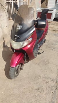 دراجة سازوكي محرك ربع ٢٥٠ مكفوله مابيها اჂٰ̤ نقص للبيع او مراوس بتلفون...