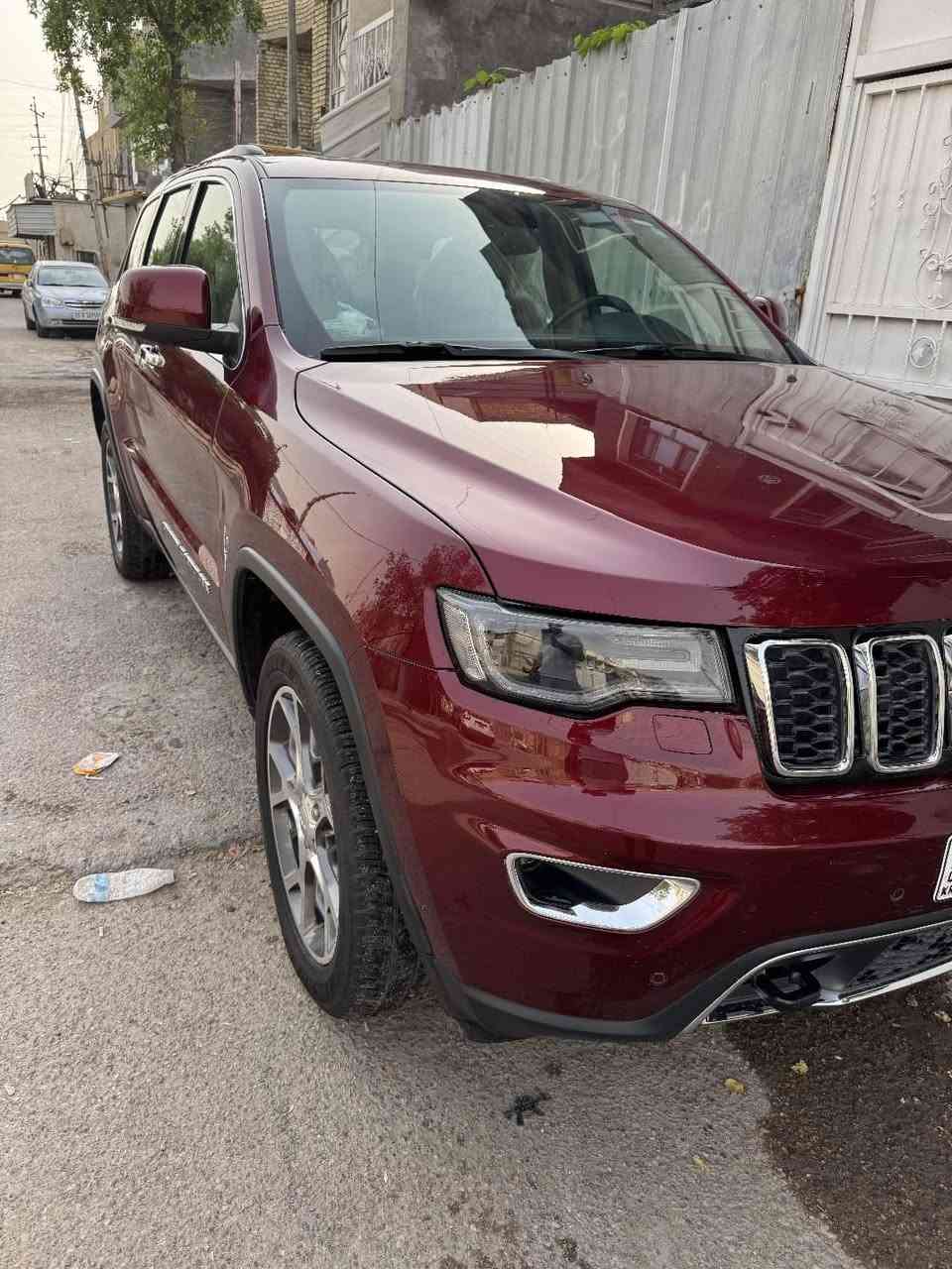 ‏
‏جيب لمتد خليجي
‏ مكفول كفاله عامه 
‏ رقم انكليزي باسمي ثاني يوم تحويل 
‏ فوووووول مواصفات 1/1 
‏فول فول مواصفات  بانوراما
 الشركه هارلم 
‏لموديل :"2021(خليجي ) . 
‏‏المحرك ". 6v.3600 سته سلندر 
‏‏العداد :  55
‏‏المواصفات :فول ١/١
‏‏* دفع رباعي 4x4 
‏‏* تحذير النقطة عمياء ⚠ 
‏‏* تعديل وضعيات مقود السائق 
‏‏* مرايا تعتيم ذاتي
‏‏* المرايا   لالجانبيةلطي كهربائيا مع تعتيم ليلي
‏‏* سقف بانوراما
‏‏* المصابيح الأمامية زنون 
‏‏* كشافات الضباب زنون 
‏‏* دخول ذكي
‏‏* تشغيل عن بعد 
‏‏* الصندوق الخلفيي كهربائي 
‏‏* ذاكرة لحفظ وضعيات الجلوس للسائق
‏‏*غرفة السيارة بالكامل من الجلد 
‏‏* المقاعد الأمامية كهربائية
‏‏* المقاعد الأمامية تبريد وتدفئة
‏‏* المقاعد الخلفية تدفئة
‏‏* حساسات امامية
‏‏* حساسات خلفية 
‏‏* 5 راكب 
‏‏* تدفئة ستيرن 
‏‏* مانع تصادم خلفي وامامي( فرملة طورائ ) 
‏‏* محدد سرعة 
‏‏* نظام بريك اوتماتيكي
٣ شاشات 
‏رقم صاحب سيارة ***********
