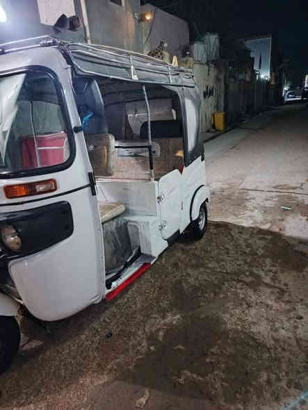 السلام عليكم تكتك للبيع 2022 رقم وسنويه كفاله بس الدوس معمرات تكتك خير من الله ب7600 الرقم ***********
