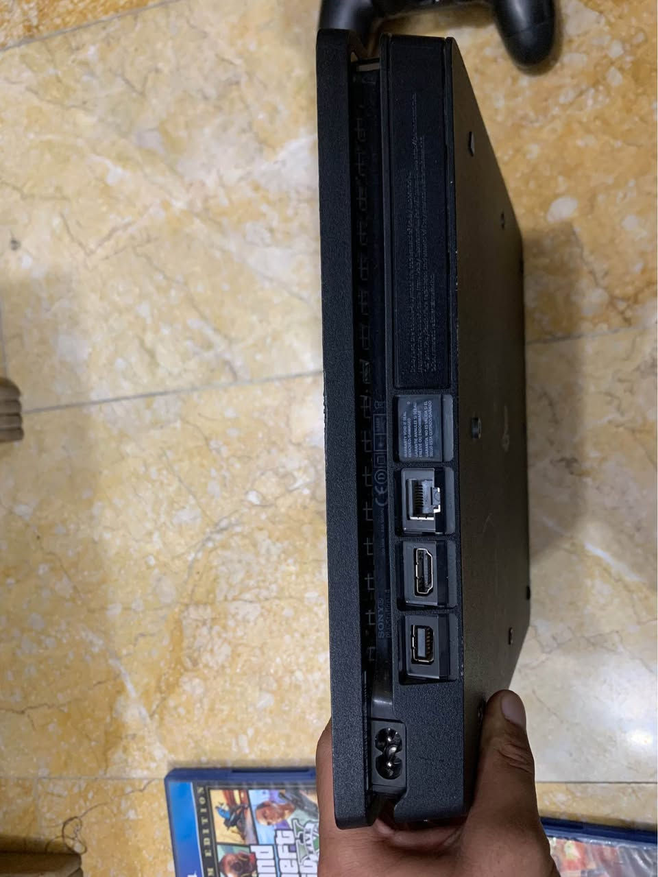 رقمي O789O195O95
***********

‎بلي ٤ سلم اونلاين حجم نص تيرا
‎لوك ستيكر ما مفتوح و ما مصلح ابد
‎ نضام 13.50
ويا ثلاث أقراص 
‎جوستكات (وحده)
الجهاز شغال مابي أي مشكله
 
‎تجي تفحصه و تاخذه

‎السعر ٢٢٥ ألف
‎مكاني بغداد اليرموك 
ماعندي توصيل
‎واتساب
*********** بغداد, العراق
