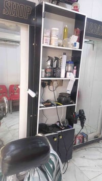 محل حلاقه كامل للبيع الواتساب 07753085608