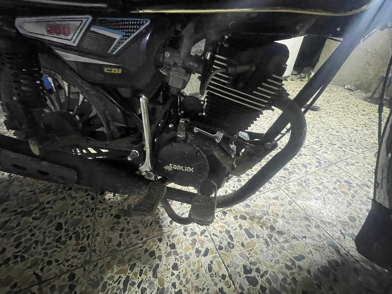 السلام عليكم دراجه للبيع
ايراني سونك برغي ما طاخين بيهة 

مديل 2025  

السعر750 

مكاني بغداد حي النصر

رقم الهاتف

***********
