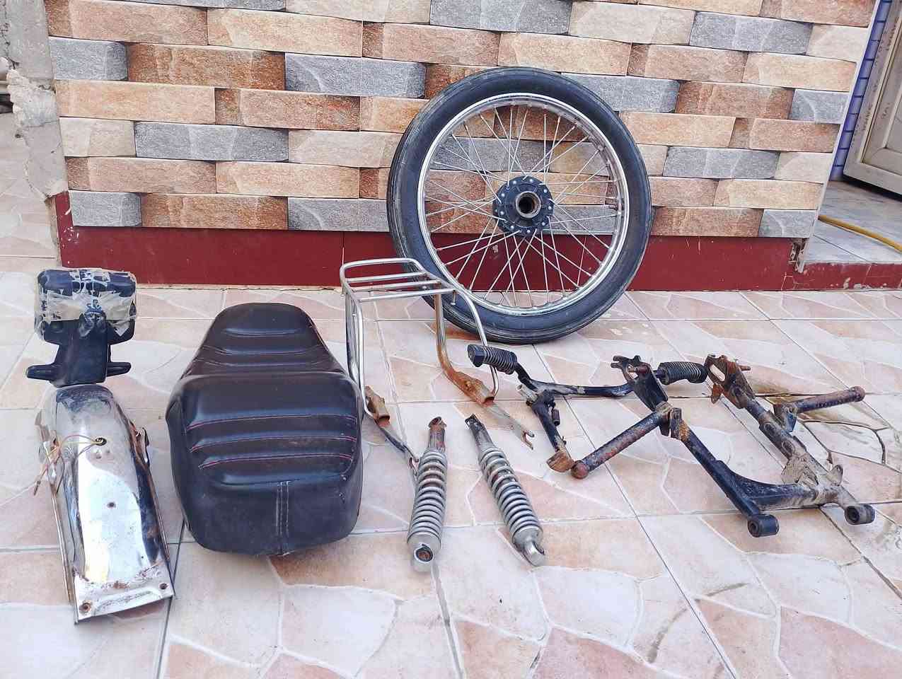 السلام عليكم
غراض دراجه نامه للبيع كله نضيف وجديد المكان الدوانيه عفك السعر خاص الستفسار ***********
