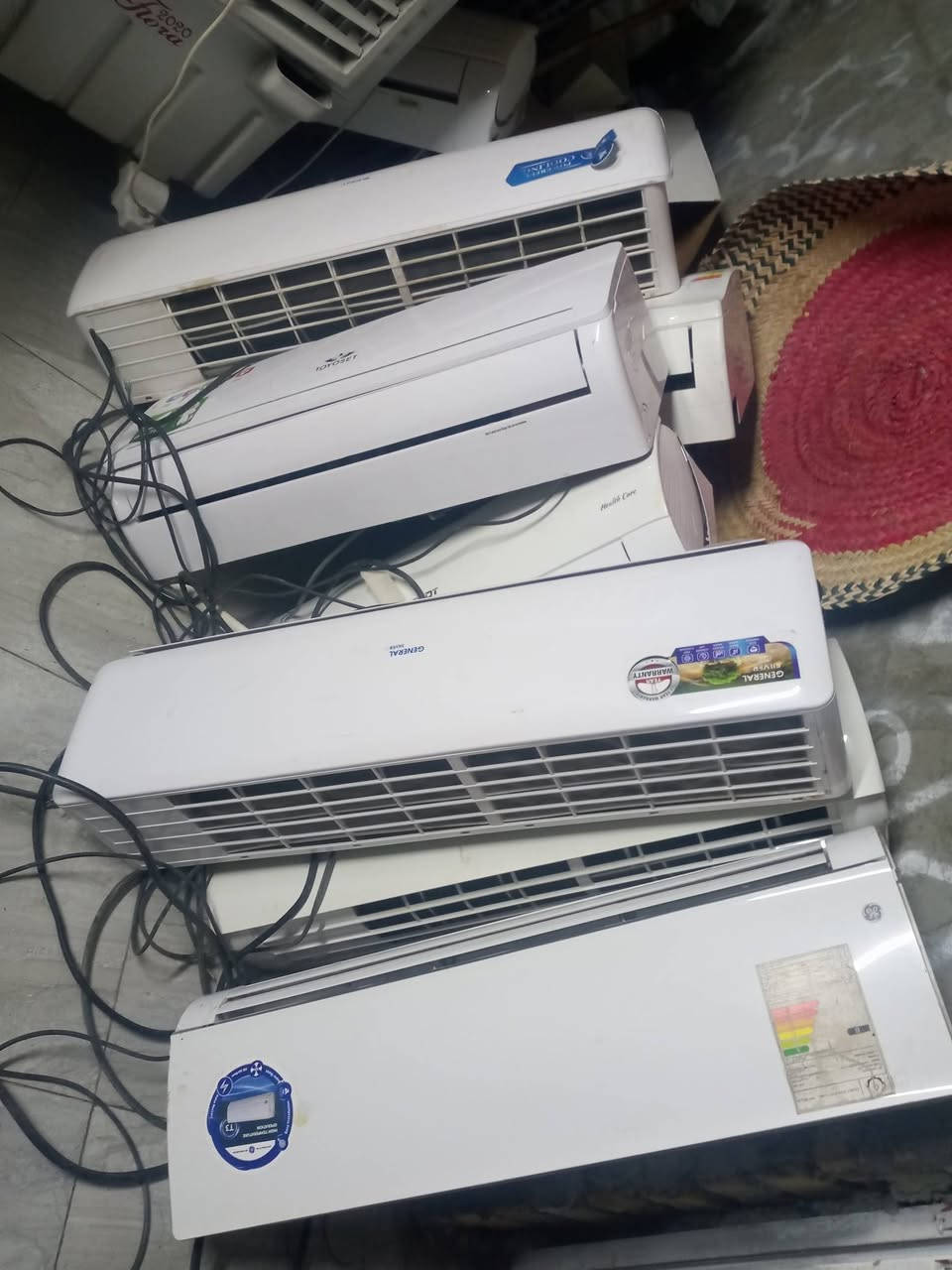 سبلت طنين ابو طن.  ابو طن نص.   بابل مركز شرطة الفيحاء فرع مقابل كلهن بلادي مامصلح. حديث.  بوري جديد.   توست حديث بوري جديد. طن سعر 250.  توست طن نص سعر 350بوري جديد. طنين 400.   بابل يوجد توصيل تنصيب. مجود.   ***********
