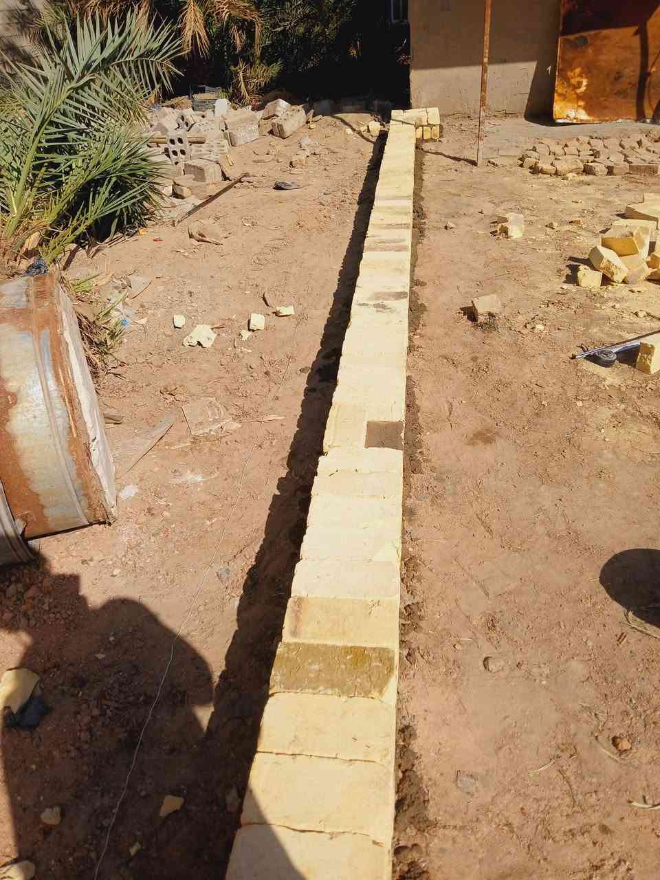 خلفه بناء درجه اولى استمرار بالعمل استلام مهندس شرط ناخذ مكطوعه وناخذ عل دبل وبليوميه ***********

