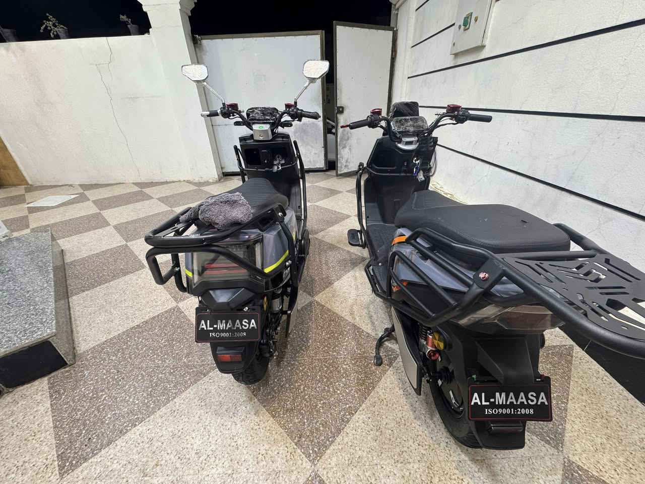 للبيع اباجي 700 وبي مجال ول دبودب 550 وبي مجال كله عل فحص *********** رمادي تأميم شارع نخيل
