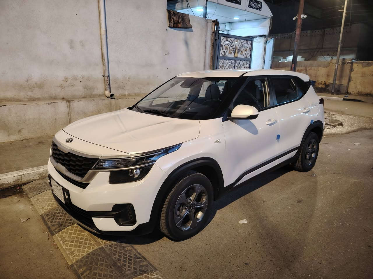 كي سليتوس وارد  كوري موديل 2022 رقم بصره حره تحويل ثاني يوم كفاله عامه ضربه وصبغ وتبديل مكينه 1600 تيربو فول موصفات سعر 162 $ رقم لهاتف ***********
