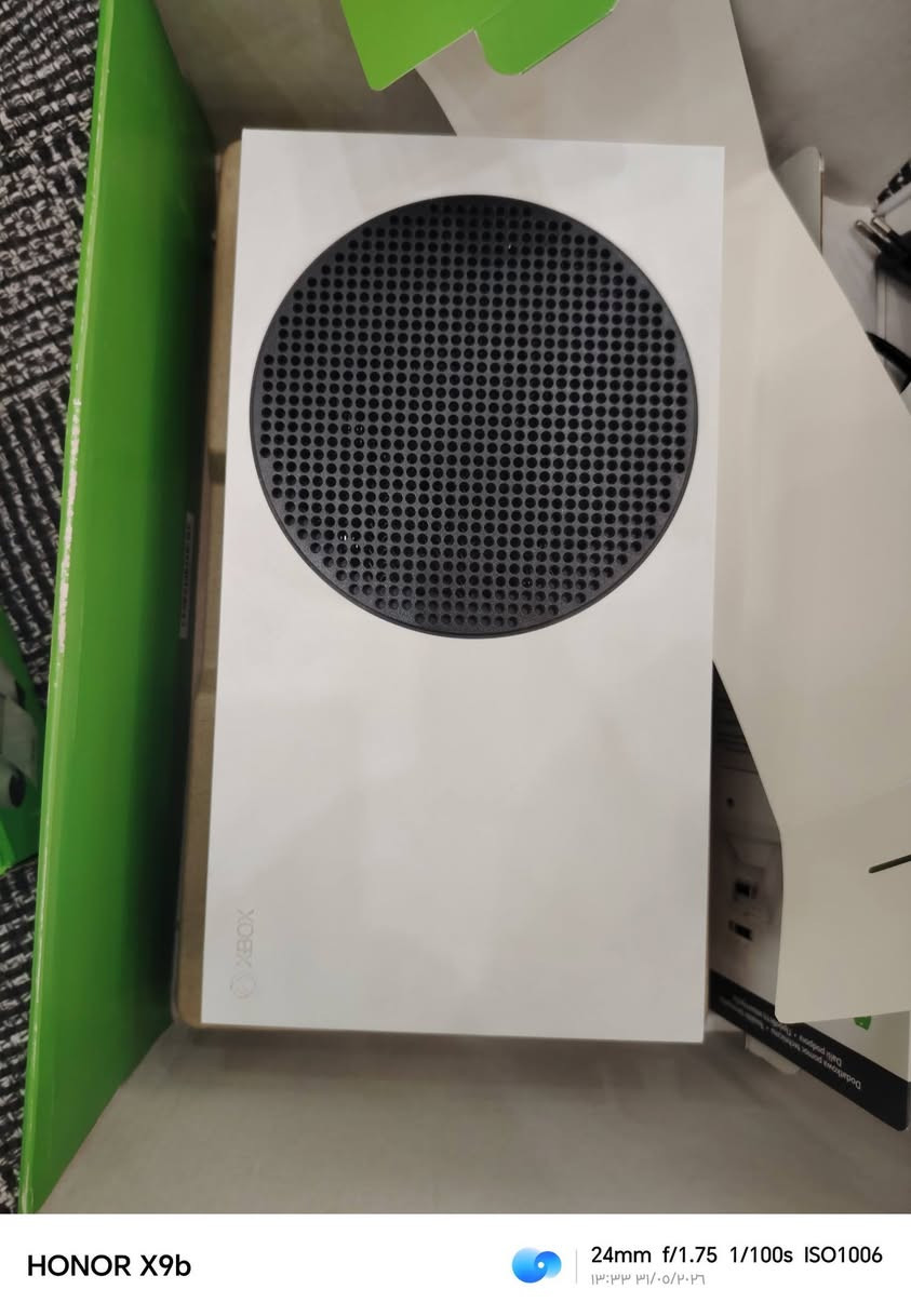 ✅ للبيع
✅ Xbox Series S سعة 512GB SSD
✅ هارد خارجي WD Elements سعة 1 تيره
✅ قاعدة تبريد وشحن DOBE متعددة الوظائف
✅ يد تحكم أصلية
✅ الجهاز نظيف وغير مفتوح
✅ جميع الأسلاك والملحقات موجودة
💰 السعر: 400,000 دينار
📍 بغداد - شارع فلسطين
📱 واتساب: ***********
