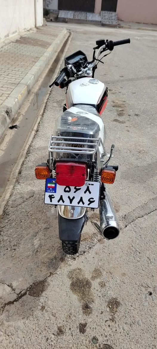 صفر بدون اي عيب شاري خابر الرقم
680 وبيها مجال 

***********
