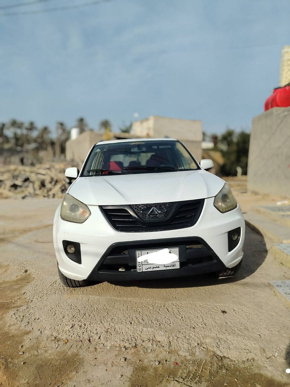 تيكو 2013 للبيع
سياره حلوه ونظيفه حداديه جديده تخم تايرات جديد مكينه وكير مكفولات بيها قطعتين صبغ سياره جاهزه من كلشي السعر ٥٨ بيها مجال قليل رقم قادسيه مكانها نجف /كوفه  للاستفسار الاتصال على الرقم ***********
