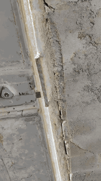 سلام عليكم
بيت 140 متر(( الحيدريه حي السلام)) ركن على ساحه بناء درجه أولى يحتوي على غرفه 5×4 استقبال 4×7 صاله 5×4 مطبخ 3×6 حمامات داخلي وخارجي رباط كونكريت بناء طابوك السقف صب كونكريت سيراميك كهرباء بواري دفن تأسيس مي ومجاري الامل الشريف مصري درجه أولى  الطابق الثاني مبني نص حديد درجه اولى البيبان خشب جاو درجه اولى محتاج تشطب بسيط تجي تشوف شوكت ميعجبك للتواصل ***********
