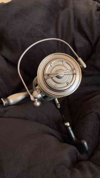 سلام عليكم مكينه صيد باهذه شكل سعر 50. الف.  ***********
