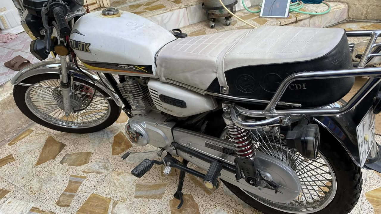 السلام عليكم سونك ٢٠٢٣مرقمه تحويل ثاني يوم محرك كبس سعره 1300وبيه مجال بسيط مستعجل عليه  شراي تعال خاص أو اتصل ***********
