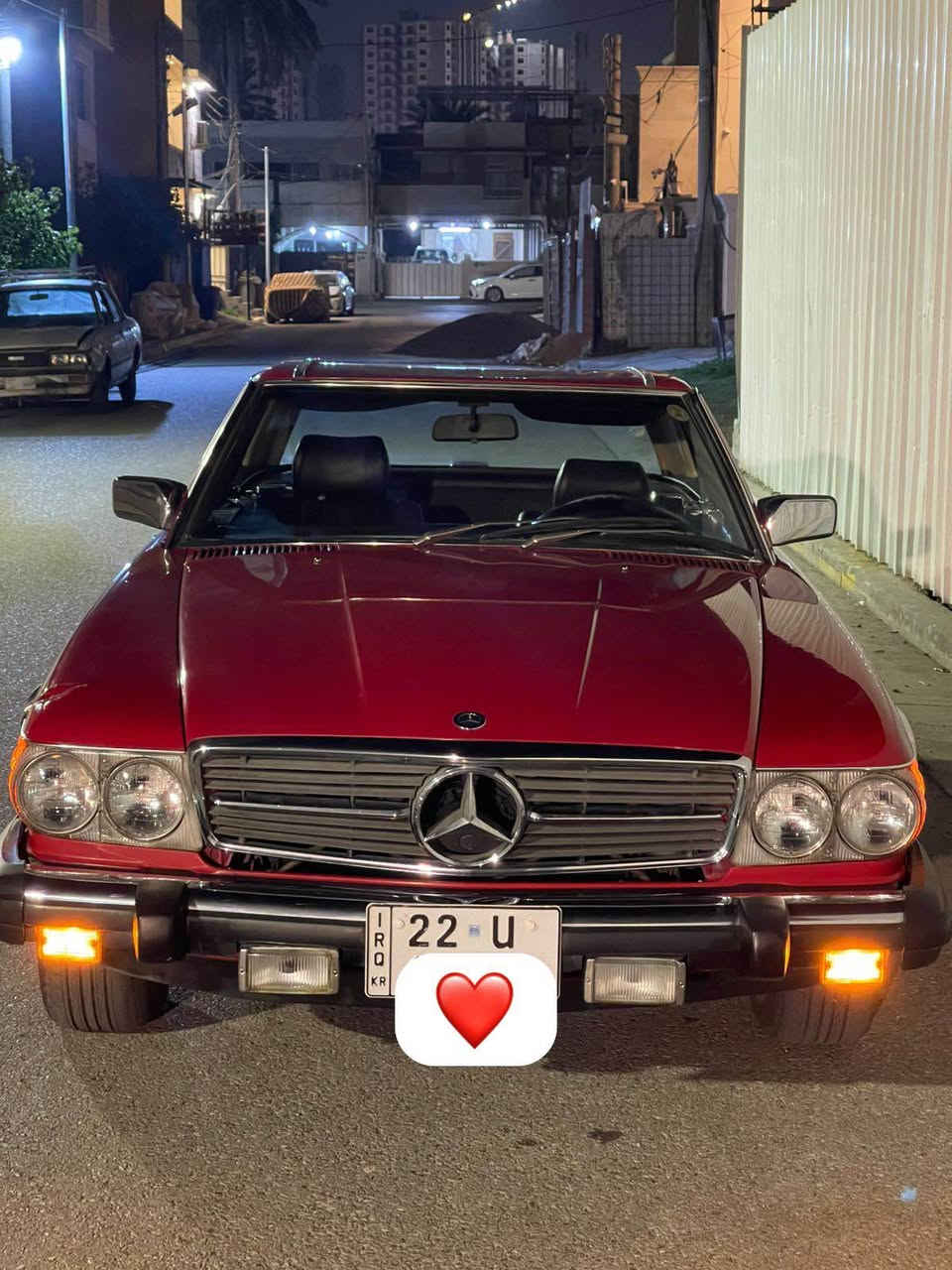 السلام عليكم 
للبيع مارسيدس كلاسك SL_380
موديل 1982
سيارة على وضعهة الاستيراد
باتري تخم تاير امامي جديد
سيارة نكرة سلف 
كهربائيات عل بلاد كولشي مملعوب بيهة 
غير متواجد فيس 
مكان سيارة بغداد 
مجمع نجمة بغداد 
*********** بغداد, العراق
