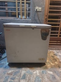 مجمده نضيفه مصلحه فريز داخلي السعر 100 الاتصال 07812993188