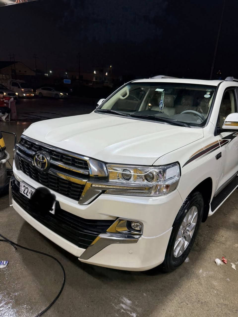 لاندكروز موديل ٢١ اخت زيرو ماشي ٢٥ الف كيلو سته سلندر رقم وسنويه جديده مكفوله كفاله عامه مغلفه ppf تخم كشنات جلد الباب الخلفي كهربائي مع ٤ كاميرات لايت زنون علما قبل اسبوع شديتلها تخم تايرات دالوب وسياره ماخذيها زيرو على ايدنا 
سعر 545 بيها مجال عنوان بصرة مجمع الامال رقم هاتف ***********
