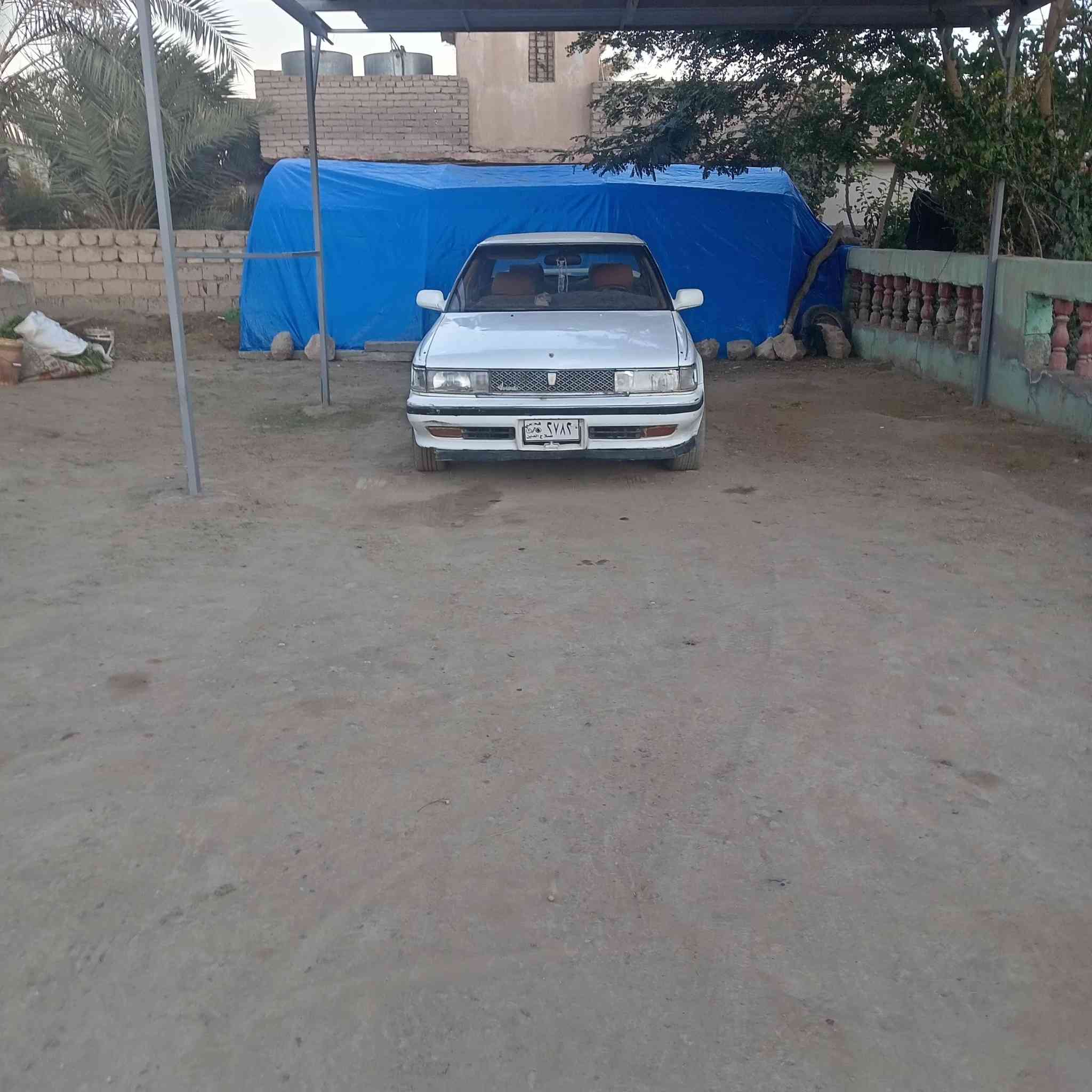 السلام عليكم
سياره للبيع مارك ما مسجل وما مگصوص  سياره نظيفه حيل خارج داخل السعر 12
***********
