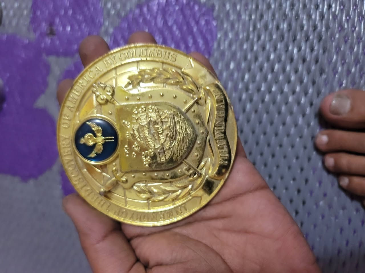 سلام عليكم  البيع كلهن جداد تقريبن ٥٠ قطعه (سعر ٣٠)مكاني بغداد حسينيه معامل  ابيع شلع،


**إذا كنت صاحب هذا الإعلان وتريد حذفه لأي سبب، رجاءا أرسل رسالة إلى الدعم الفني**