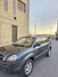 توسان خليجي • ٢٠٠٩ • محرك ٢٠٠٠