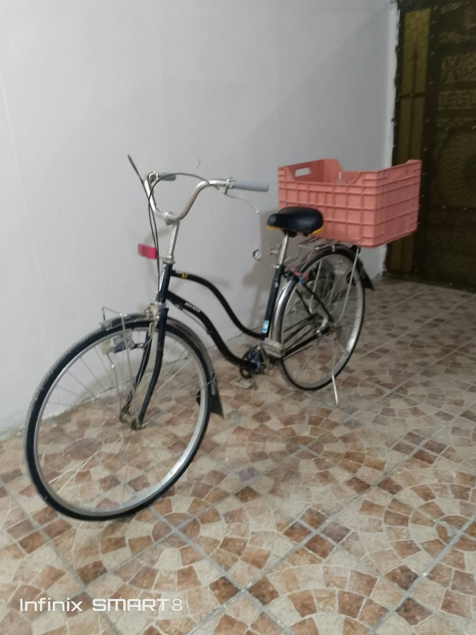 السلام عليكم شباب بايسكل بناتي حجم27 ياباني مختم مكاني الشعب *********** واتساب فقط بريك امامي خلفي كشن بايسكل متعوب علية ونضيف شراي هلا بي
