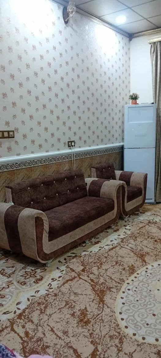 للبيع الزولية 75 تخم مقاعد 5 سعر 250 وبي مجال ع خاص وعنوان الكرمه رقم  *********** للإستفسار
