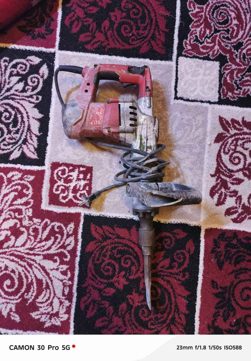 الثلاجه بميه وخمسين والبوجكترات بخمسه وتلاثين والدرين بخمسه وعشرين والمندر بخمسه وتلاثين والجله بتلاثين البصرة, العراق


**إذا كنت صاحب هذا الإعلان وتريد حذفه لأي سبب، رجاءا أرسل رسالة إلى الدعم الفني**