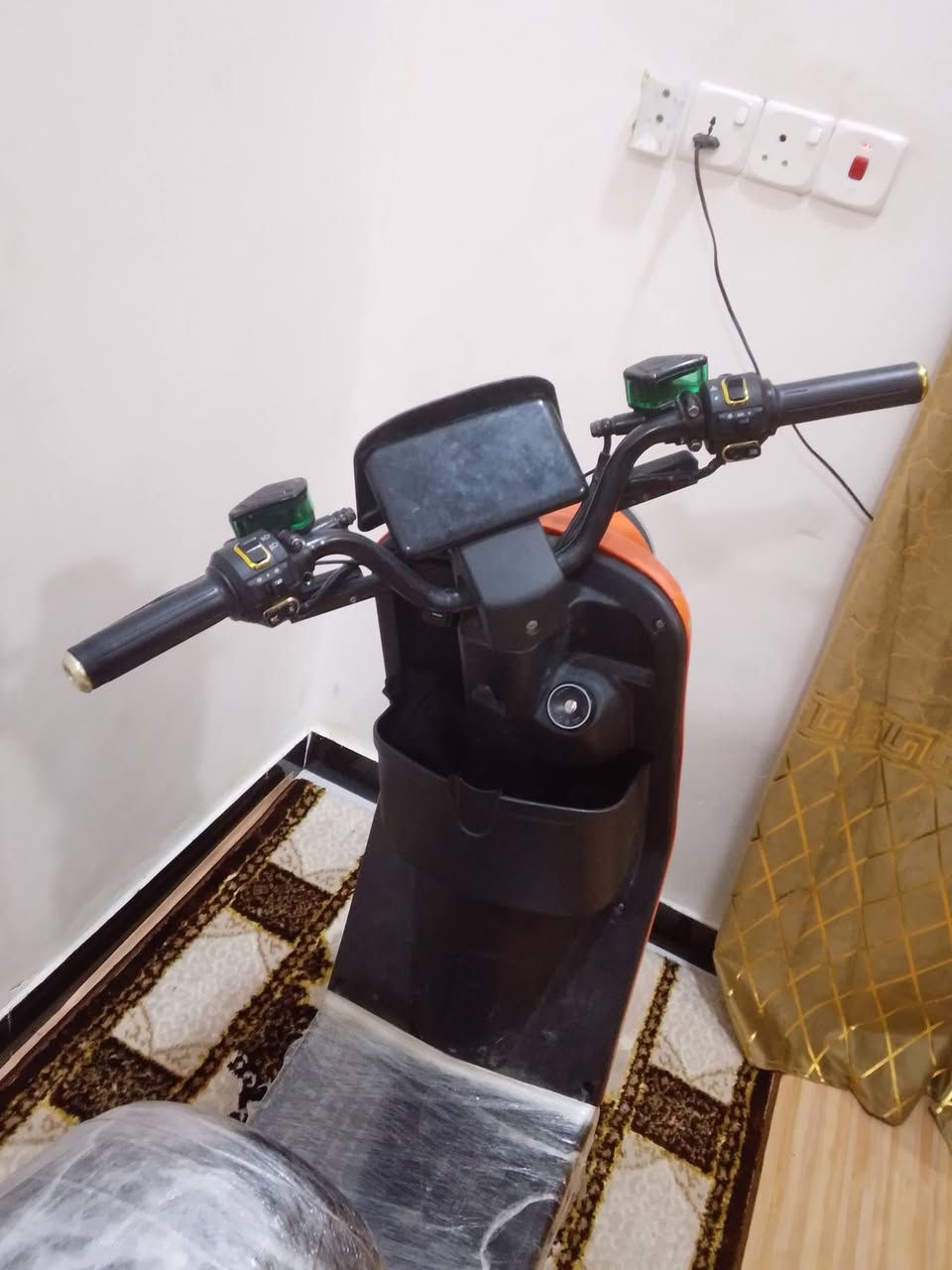 دراجه R11 مديل 26 نضيفه ما متعوبه مشتريه اروح بيه للمدرسه يعني ما متعوبه وكلش حلوه سعر 475 وبيه مجال قليل العنوان البصره القبله رقمي ***********
