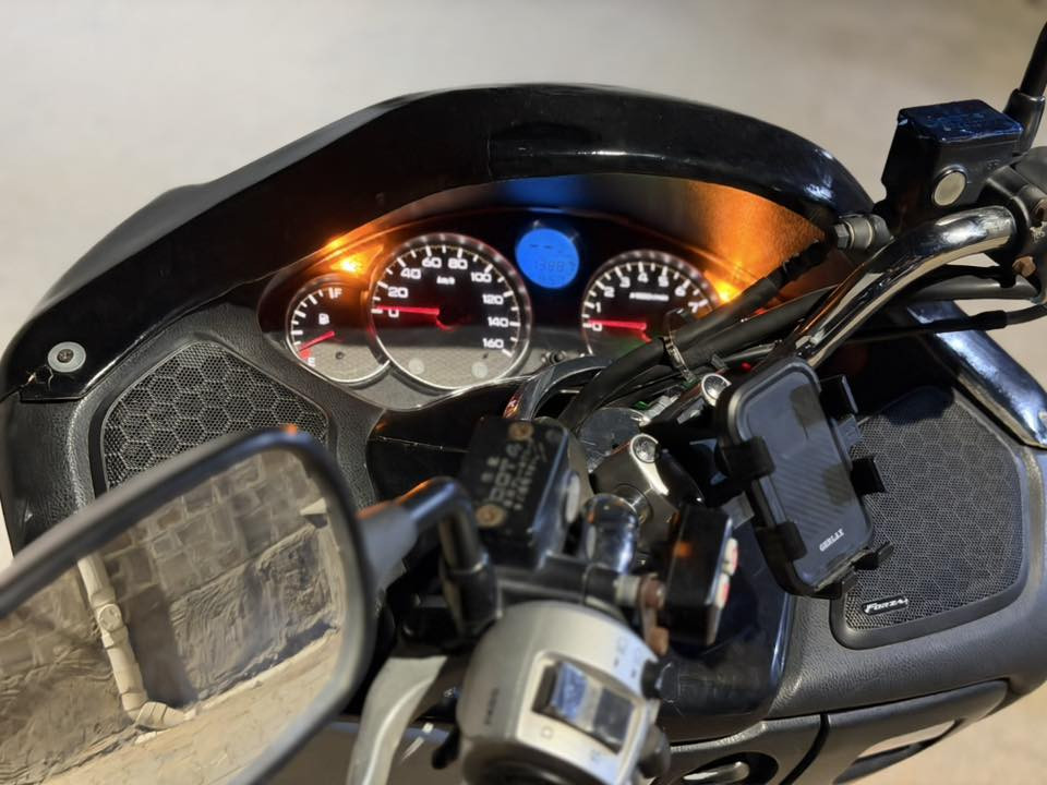 السلام عليكم
بسم اللّٰه الرحمن الرحيم
هوندى فورزه 0/9 كرستل
7كير 4 تحويلات
ستان مبايل+مري بلادي
+ام بي ثري بلادي يعله وينصى ويا سكليتر
+عده الاصليه مال دراجه ٤
وياله ذهبي
دبلات ذهبيه رياضي
بصمتين+ سويج طوارء ا
لايتات ثلجي زنون •
كفرات قطره صبغ وتكحيل مابيهه نضافه 100 100
كير ومكينه كفاله 100
ماشيه 13الف+وجه بومه وجهه لبلادي
اتصال***********
