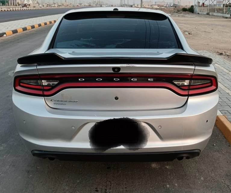 السلام عليكم 
جارجر موديل 2018بوليسي محرك 5700
رقم بصره انگليزي مجدد 2031.حادث بسيط جداً موضح بالصور 
بجم كبس بدون ايرباك بدون شاصي بدون لغد كله سليم سياره جاهزه كير محرك حداديه جيد جدا ماشيه 140 السعر 165 بيه مجال مكان السيارة البصرة 
للاستفسار *********** البصرة, العراق
