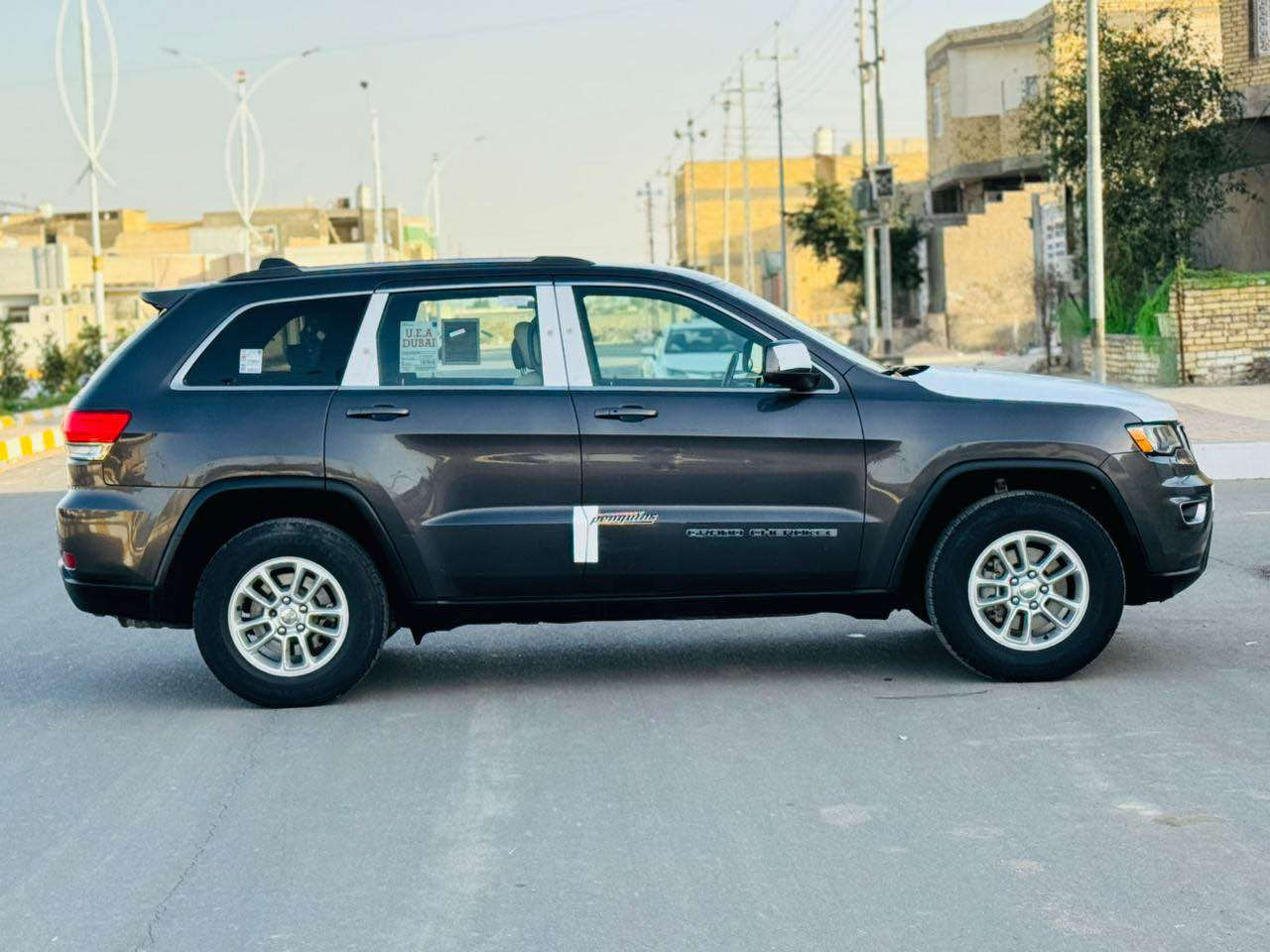 السلام عليكم 
لاريدون موديل 2018 رقم بصره بسمي
وارد امريكي ضررها جاملق وبنيد بدون ضرر داخلي فقط
موصفات نص فول
مكينه 6
ماشيه 90
السياره كير مكينه حداده على وضع الشريكه اي نقص مابيها وشرط احلا من صور
العنوان البصره
السعر175
رقم *********** البصرة, العراق
