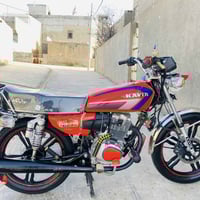 للبيع كاڤير ايراني اصل بعده صفر محرك برغي منه ممفتوح نضافه فولل ماطور ...