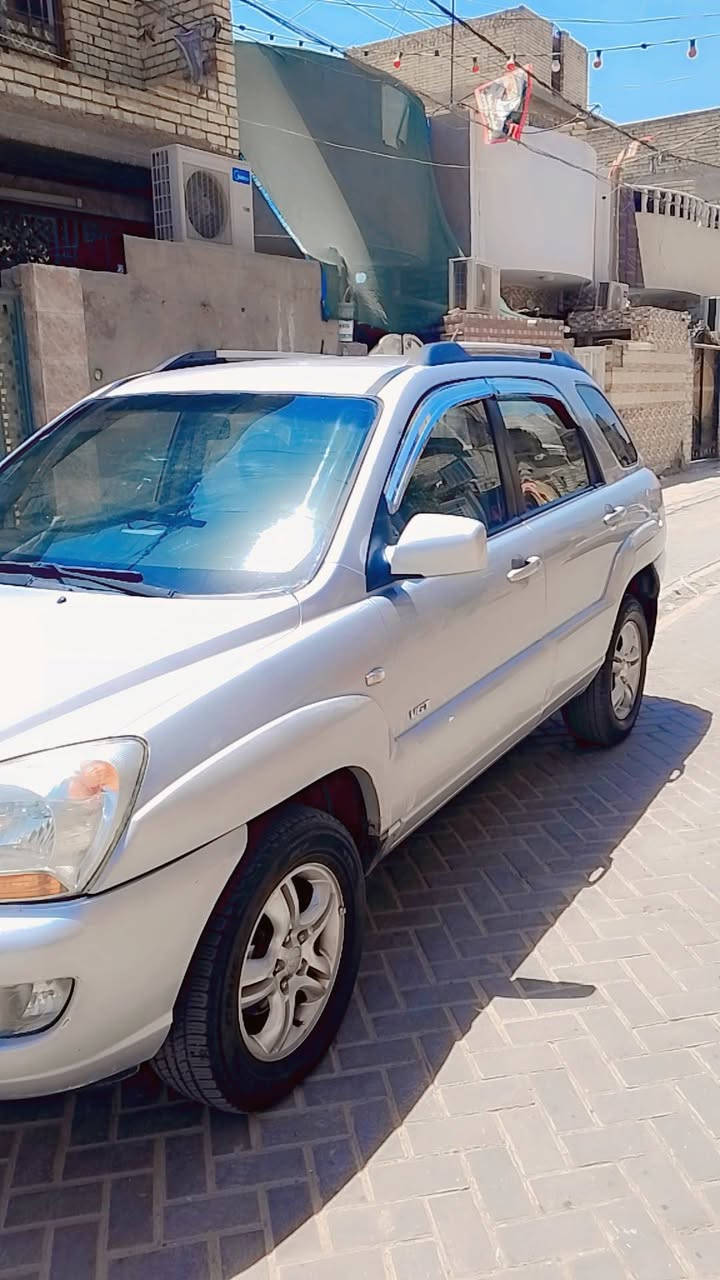 السلام عليكم كيا سبورتج 7 بسمي صدر محرك أشاير بامري دوشمه جديده سياره خير من الله  بغداد حي اور سعر 98 غير متواجد على الفيس الرقم ***********
