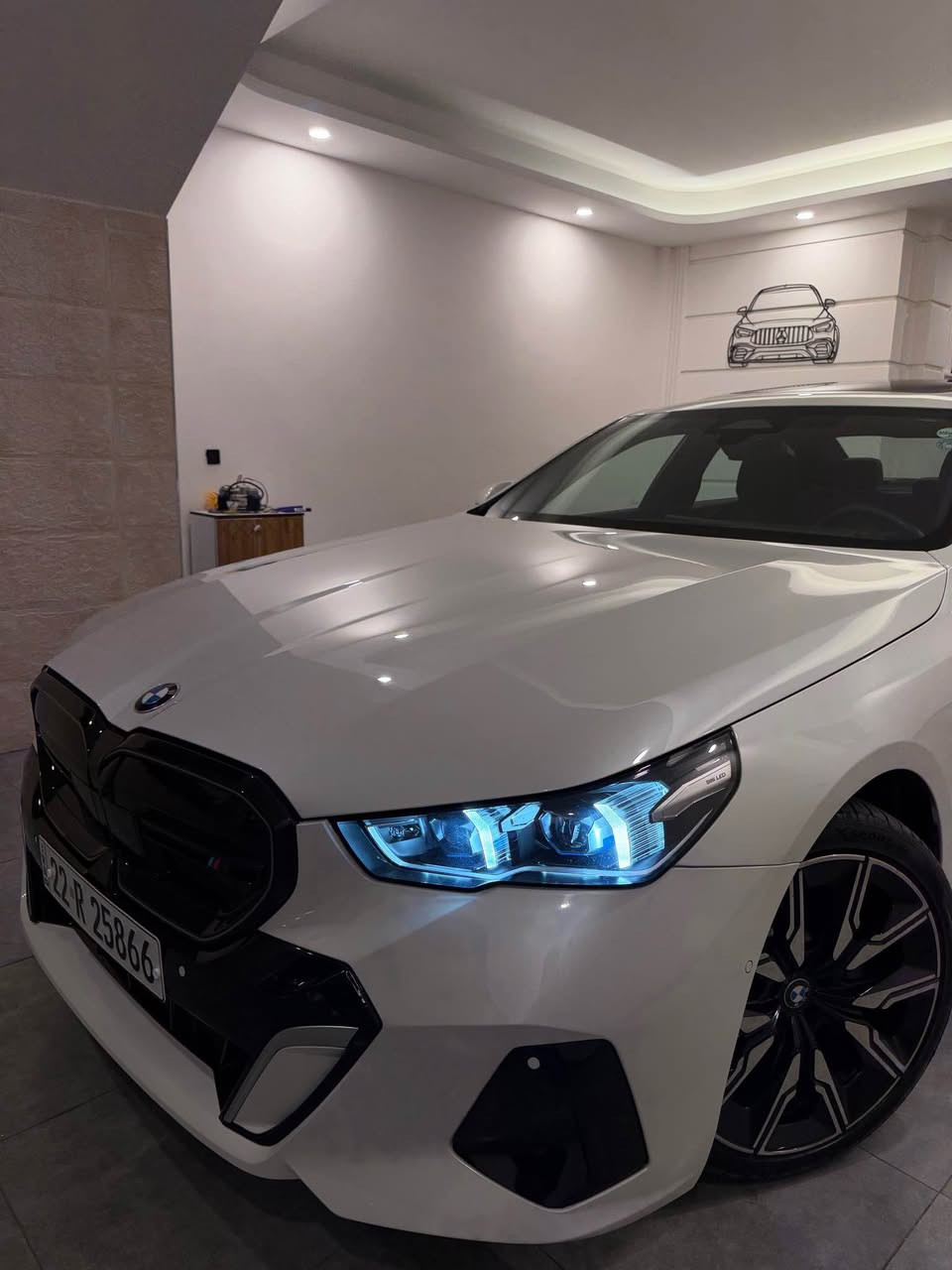 bmw 530 2024
موديل:2024
حجم 530
ميل:28.000mil
گئر محرك شرط
سياره ضمان
چاملغ صبغ باب كلير بدون دواخل بدون حادث
سعر405 وه ره قه و مجال
عنوان دهوك
رقم موبايل: *********** دهوك, العراق
