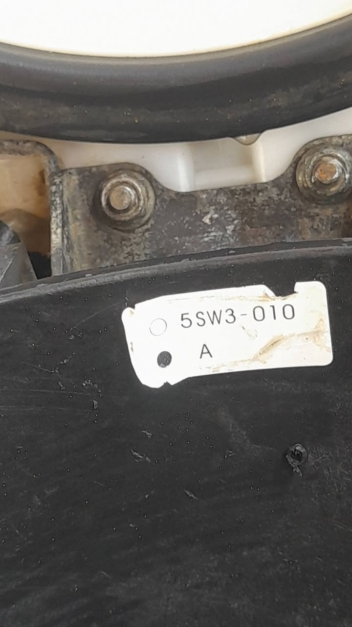 سلام وعليكم شباب دراجع عصفوريه نضيفه وحلوه ومكينه خرسيه شلعه تشك الكع مامتعوبه ابد كلشي شغال مزوده وياله ويدات ودبل خلفي جماليه الي يرده على هاي الحطه ميخالف الي يرد غراضه البلاديه هم موجودات اشدهن كدامه واخذ المزودات السعر خاص اي استفسار تعال خاص رقم ***********
