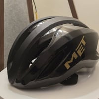 خوذة MET • أصلي • وزن خفيف