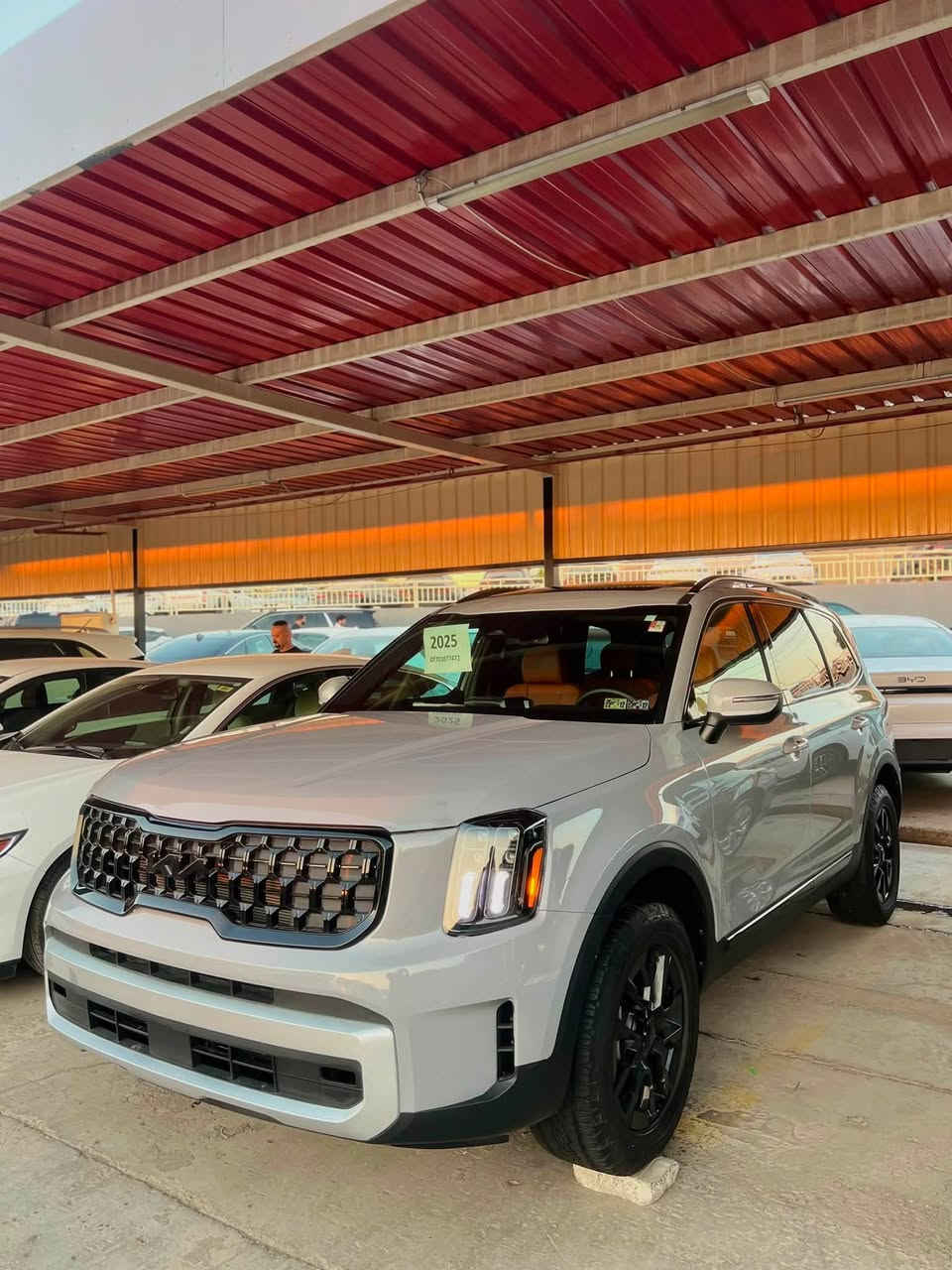 KIA TELLURIDE EX PRO 2025
كيا تليورايد EX PRO موديل :2025

  اللون : سمنتي مميز

عدد المقاعد (7) راكب

عداد المسافة : ٦ الف مايل

حجم المحرك : V6 3.8L (6.سلندر)

السعر ٢٩٥ $$ورقه

 ملاحظة السيارة : فقط باب وربع جاملغ بدون دواخل  ارباك ستيرن

✅بدون رقم بشرط الترقيم شمالي

رقم شاصي 5XYP3DGC4SG589886 

المواصفات

فـــول فـــول مـــواصـــفات 1/1

داخل مشمش بيلادي

فتحة سقف سلايد 

مرايا شفط كهرباء 

مرايا اشارات 

بردات ابواب بيلادي

كيـــج الكتـــرونـــي

 بصمة ابـــواب 

بصمة تشـــغـــيل 

تشـــغـــيل عـــن بعد

شـــاشـــة كبير لمـــس

شحن وايـــرليـــس

كـــاميـــرا

هاند بريك بصمة

اوتو هولد (𝐀𝐔𝐓𝐎 𝐇𝐎𝐋𝐃)

اوتو ستارات (𝐀𝐔𝐓𝐎 𝐒𝐓𝐀𝐑𝐓)

اوتو ستوب (𝐀𝐔𝐓𝐎  𝐒𝐓𝐎𝐏)

رادار امامي (تحديد مسار)

رادار جانبي  (نقاط عمياء)

رادار خلفي (التحذير من الاصطدام)

حساسات امامي

حساسات جانبي 

حساسات خلفي 

نظام (𝐄𝐂𝐎)

نظام (𝐍𝐎𝐑𝐌𝐀𝐋) 

نظام (𝐒𝐏𝐎𝐑𝐓)

نظام (𝐂𝐎𝐌𝐅𝐎𝐑𝐓)

   ❄️❄️نظام(𝐒N𝐎𝐖)

نظام (𝐒𝐌𝐀𝐑𝐓)

كشنات جلد

كشنات كهربائي

كشنات تبريد

كشنات هيتر

تحكمات استيرن 

استيرن هیتر

تبريد لمس 

تبريد مركزي 

صندوق شفط كهربائي 

لايتات (𝐋𝐄𝐃) ليد عدسة زينون بيلادي

بكلايتات (𝐋𝐄𝐃) ليد بيلادي

ويل كروم بلاك

بعد هواية مواصفات…

‏‎تفاصيل اكثر الاتصال علی ارقام التاليه 

‏ WhatsApp-Viber 

☎️***********

‏‎عنوان📍سليماني
